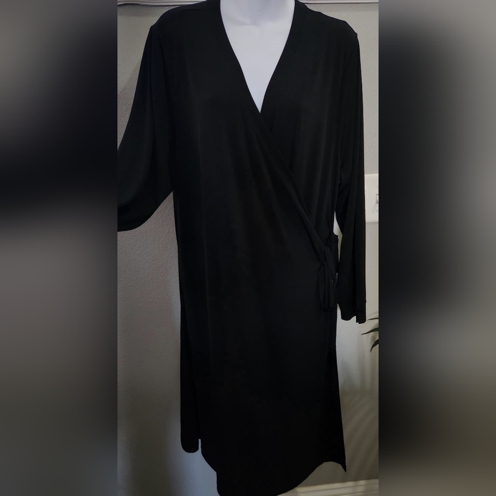 Jaclyn Smith Black Wrap Around  Long Sleeve Dress
